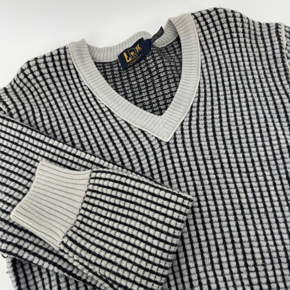 Le Roy Knit Men's Wool V-Neck Sweater Black Gray Patterned Long Sleeve